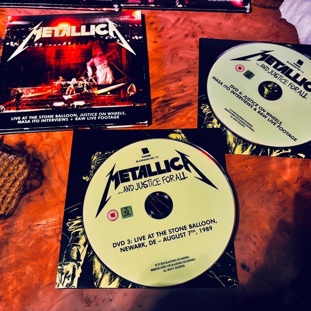 Metallica CD Collection - Picture 7 of 13
